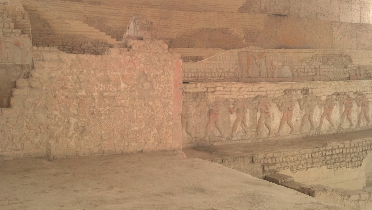 Carvings in El Brujo depicting sacrificed warriors