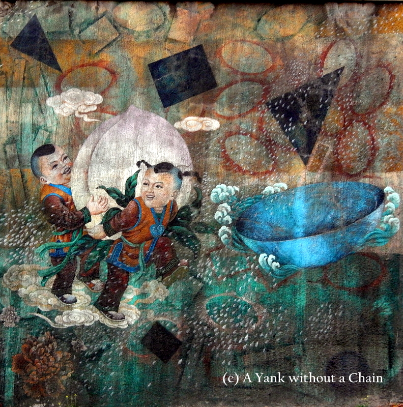 Colorful street mural in Istanbul