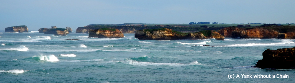 Bay of Islands - on of the most impressive sites, in my opinion, on the Great Ocean Road